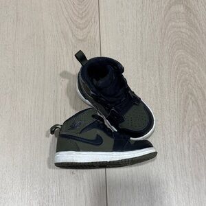 Nike Kids' Green and Black Sneakers Jordan 5C Baby Toddler Army Green